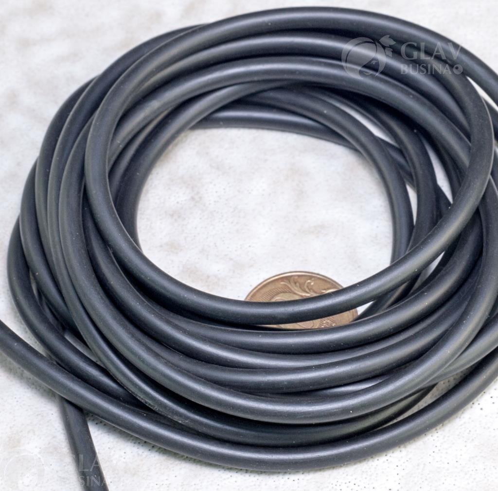 Черный матовый эластичный каучуковый шнур 4мм для колье и браслетов, долговечность до 2 лет, избегать света для сохранности.