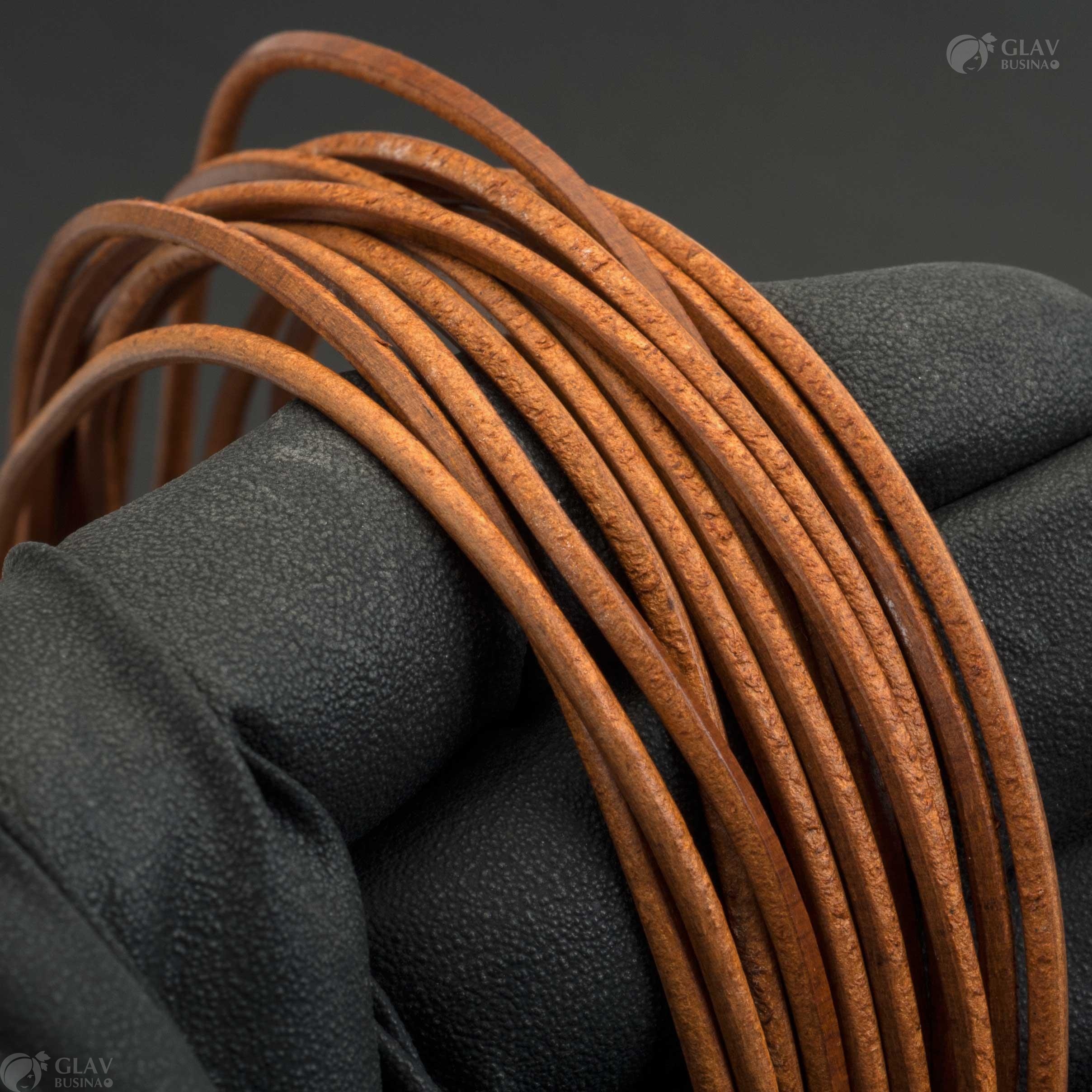 Коричневый кожаный шнур, матовый, круглый, 2.5мм толщина, метражом для браслетов и кулонов, качественный и экономичный.