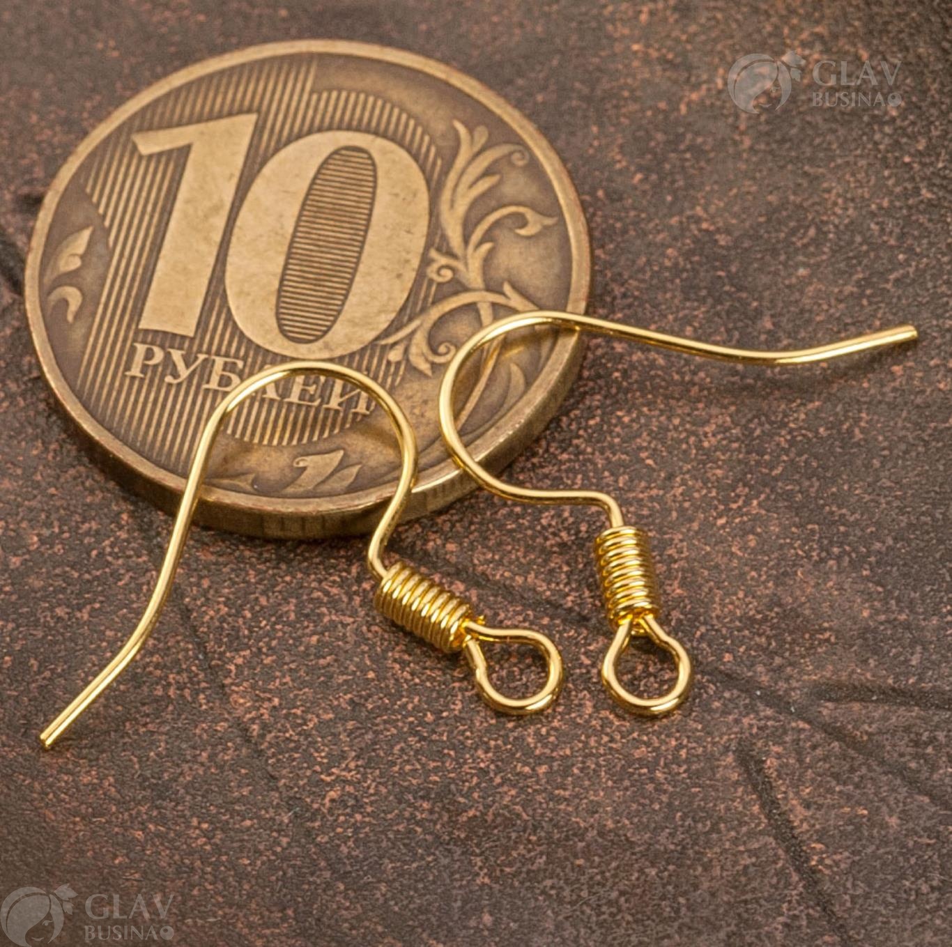 Железные швензы-крючки с пружинкой, 17х17.5х0.6мм, цвет желтое золото, для создания сережек, пружинка увеличивает основание визуально.