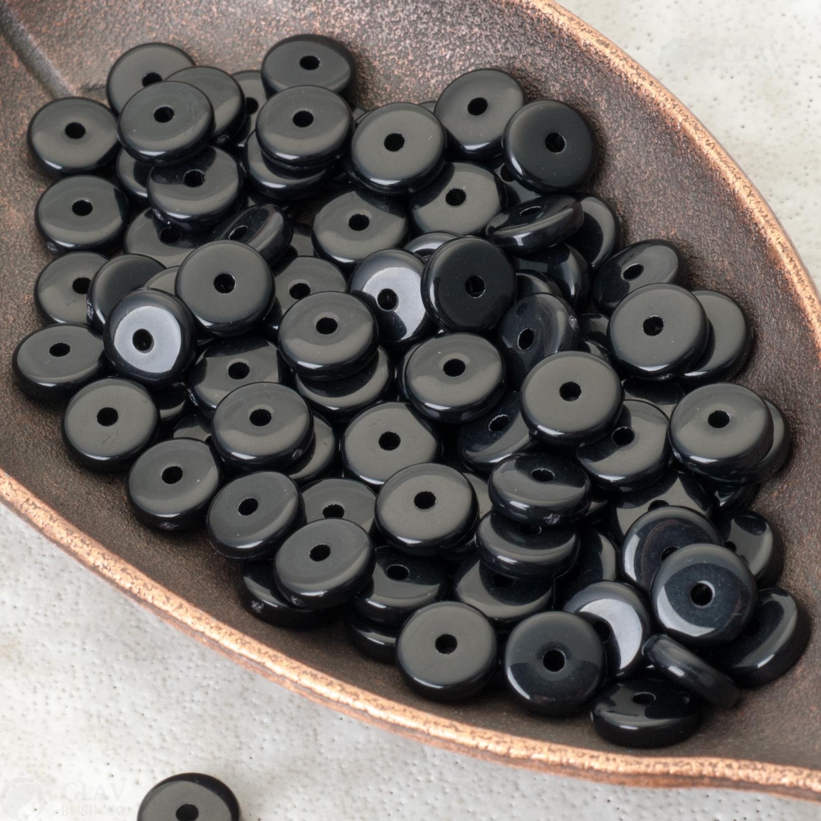 Черные акриловые разделительные бусины-рондели размером 8х2.5 мм с отверстием 1.6 мм для изготовления украшений.